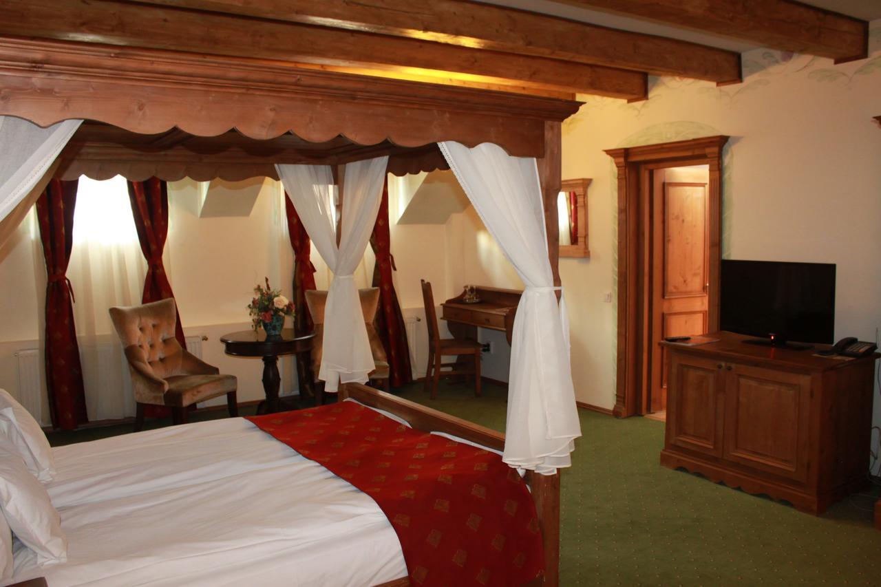 Hotel Villa Franca Sighisoara Luaran gambar