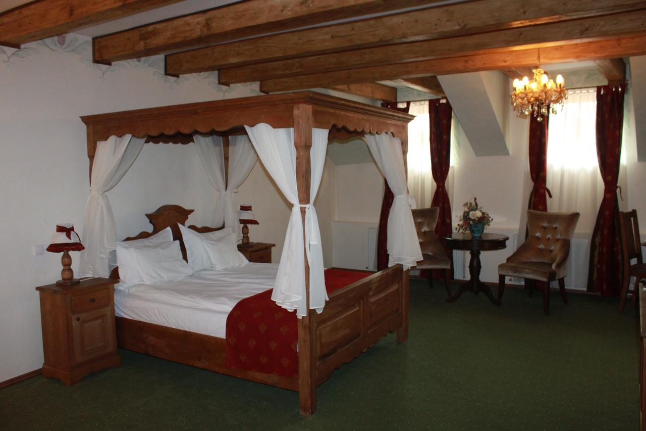 Hotel Villa Franca Sighisoara Luaran gambar